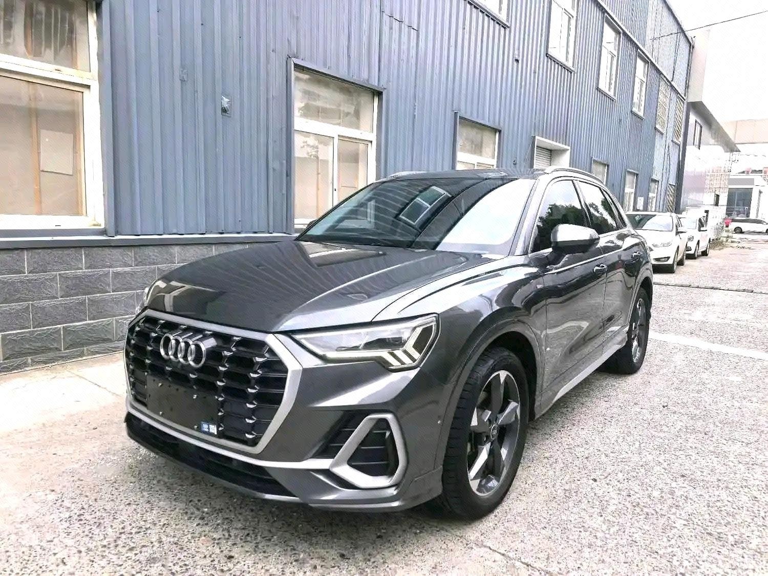 Audi Q3 2023 Audi Q3 2023 car image