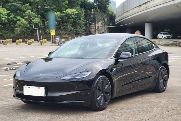 Tesla Model 3 2024 #2 Tesla Model 3 2024 car image #2