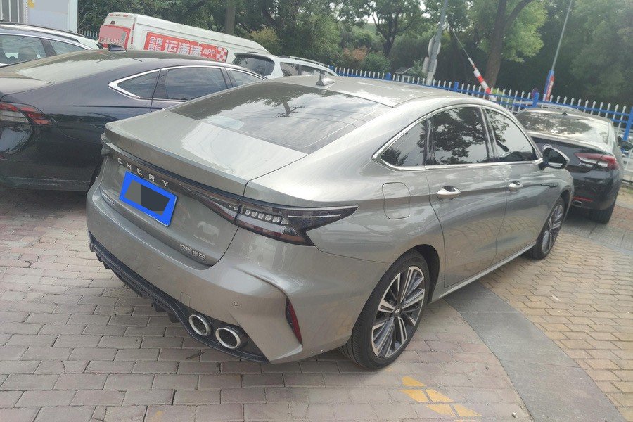 Chery Arrizo 8 2024 immagine di auto #2