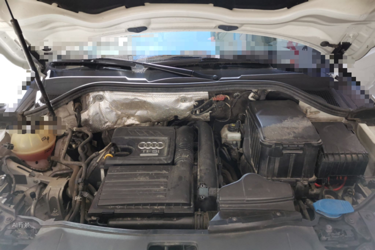Audi Q3 2018 car image #22