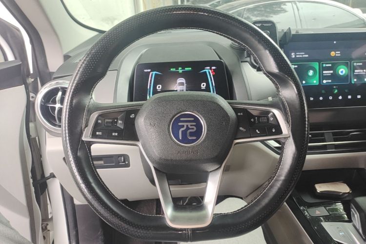 BYD Yuan Pro 2023 #11 BYD Yuan Pro 2023 صورة سيارة #11