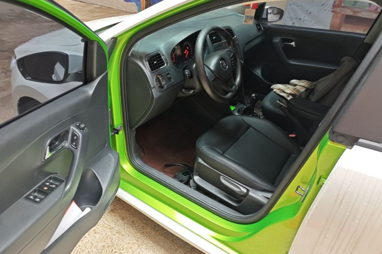 Volkswagen Polo 2015 #16 Volkswagen Polo 2015 car image #16
