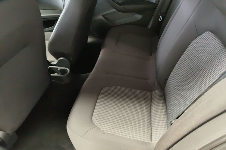 Volkswagen Santana 2022 car image #17