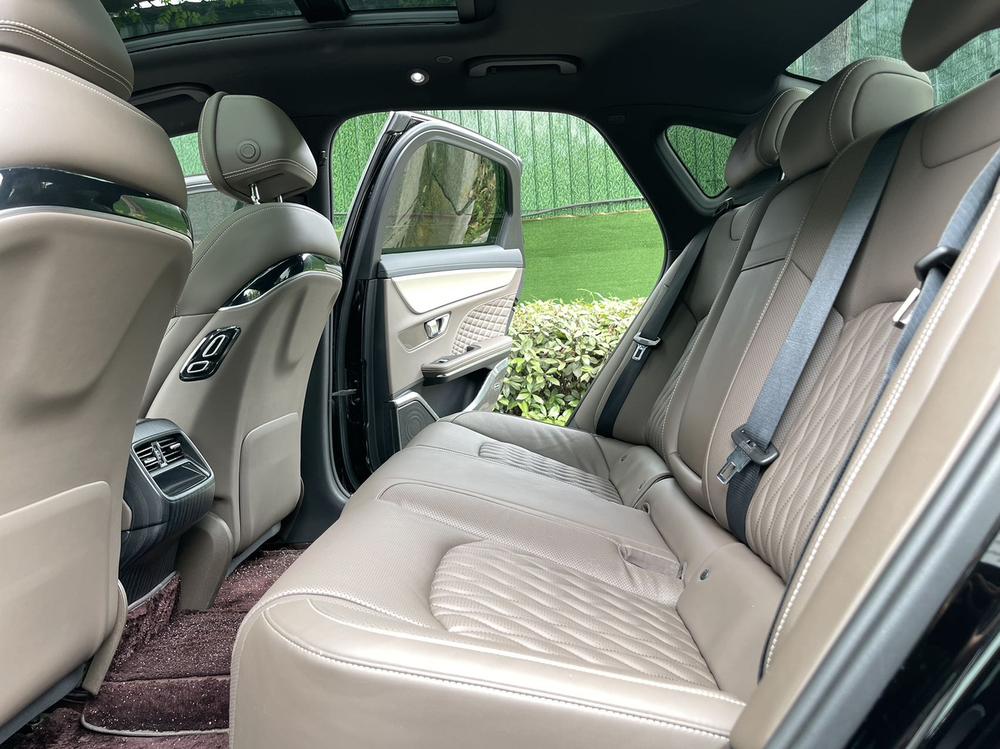 BYD Han 2024 car image #16