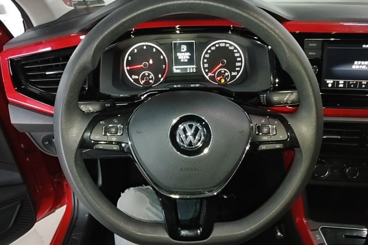 Volkswagen Polo 2019 #11 Volkswagen Polo 2019 car image #11