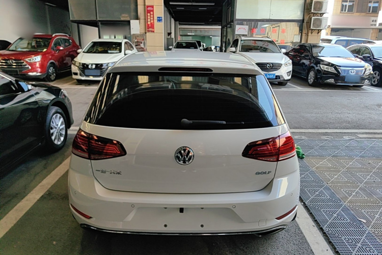 Volkswagen Golf 2018 #4 Volkswagen Golf 2018 car image #4