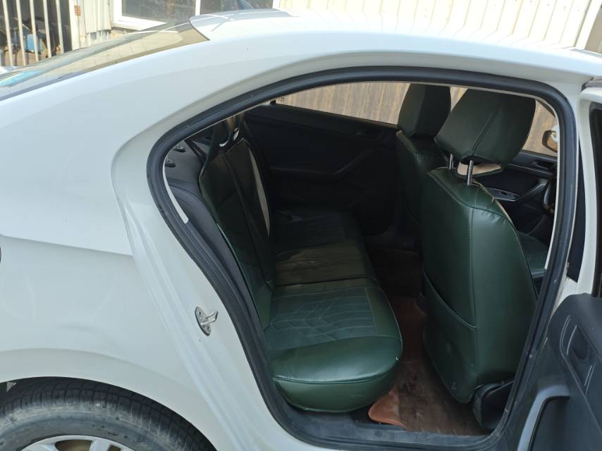 Volkswagen Santana 2019 car image #4