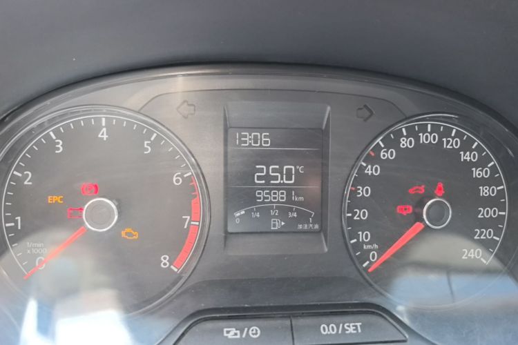 Volkswagen Polo 2017 #12 Volkswagen Polo 2017 car image #12