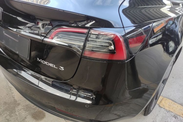 Tesla Model 3 2023 car image #8