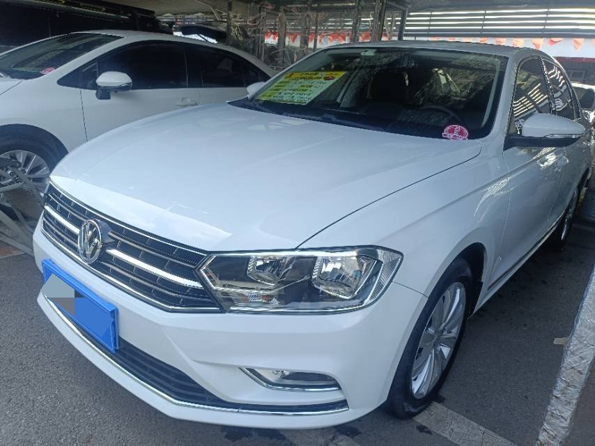 2017 2017 car image