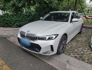 BMW 3 Series 2024 car image 