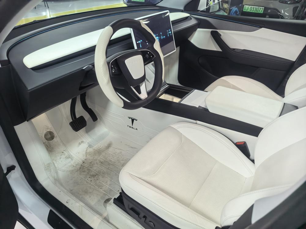 Tesla Model Y 2025 #10 Tesla Model Y 2025 изображение автомобиля #10