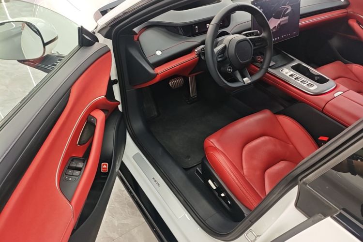 MI SU7 2025 immagine di auto #16