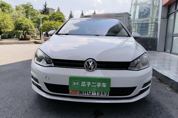 Volkswagen Golf 2015 car image #3
