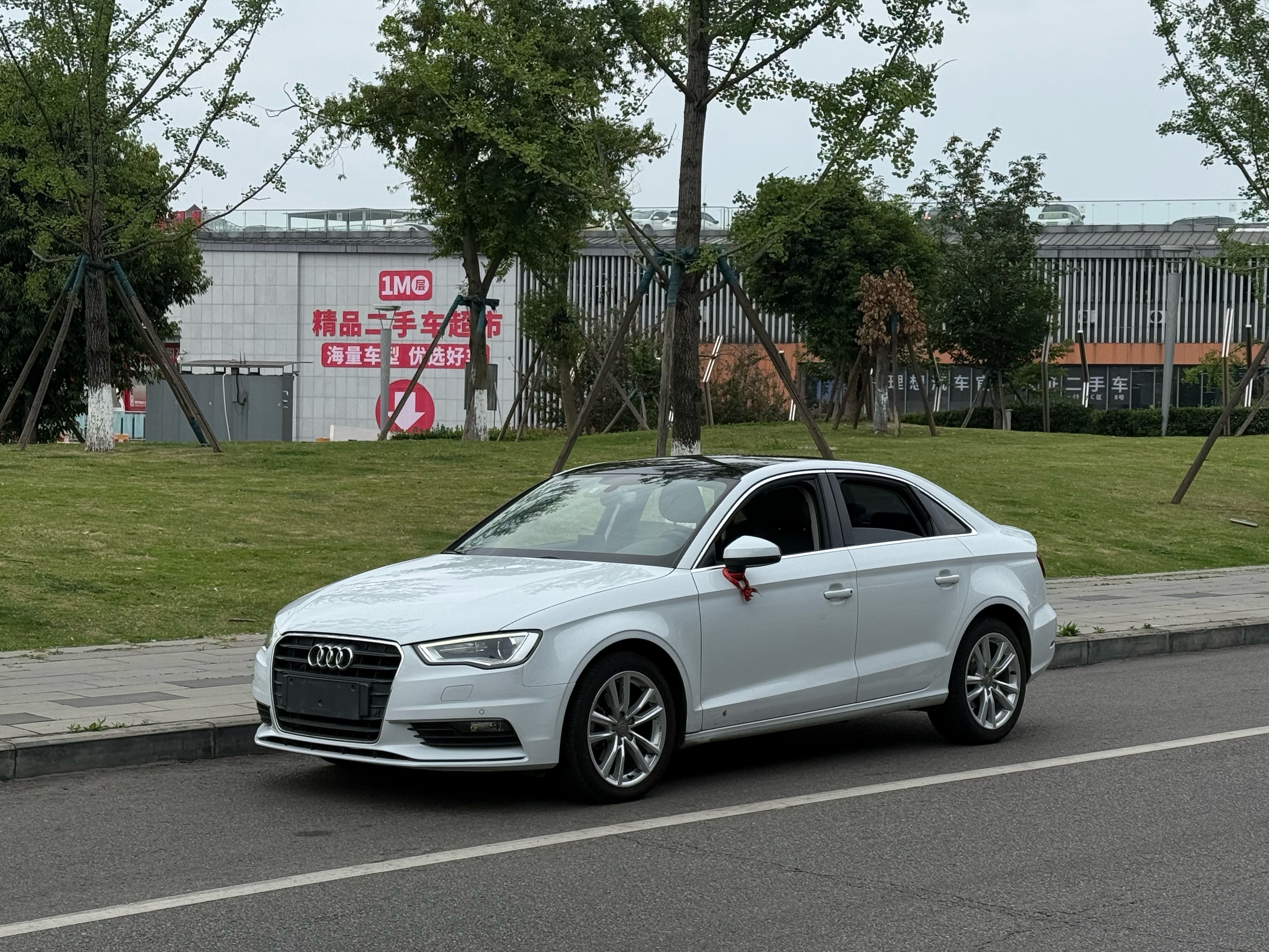 Audi A3 2017 car image 