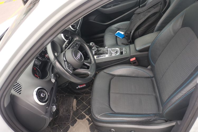Audi A3 2019 #15 Audi A3 2019 car image #15
