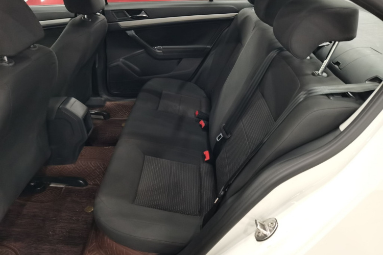 Volkswagen Lavida 2018 car image #17