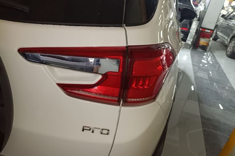 BYD Yuan Pro 2021 #8 BYD Yuan Pro 2021 car image #8
