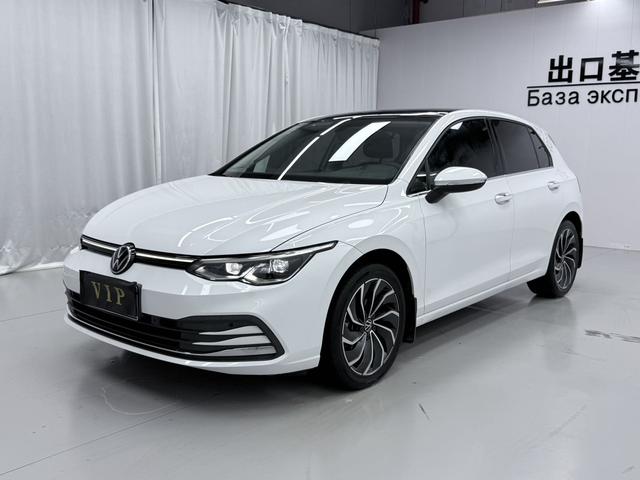 Volkswagen Golf 2022 car image #10
