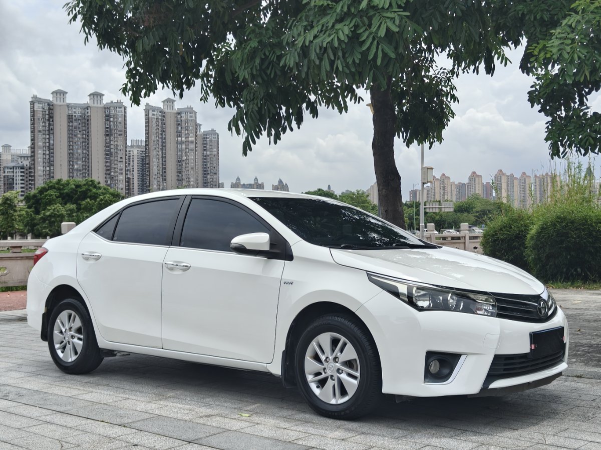 2015 car image #3