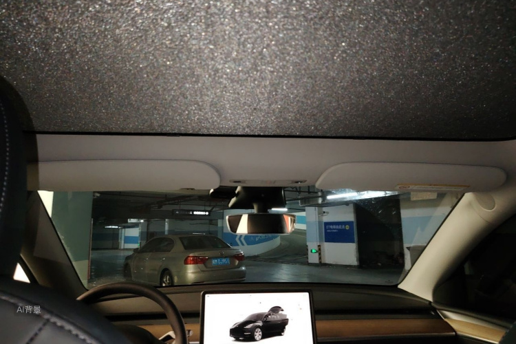Tesla Model Y 2022 immagine di auto #20