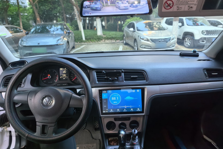 Volkswagen Lavida 2018 #11 Volkswagen Lavida 2018 car image #11