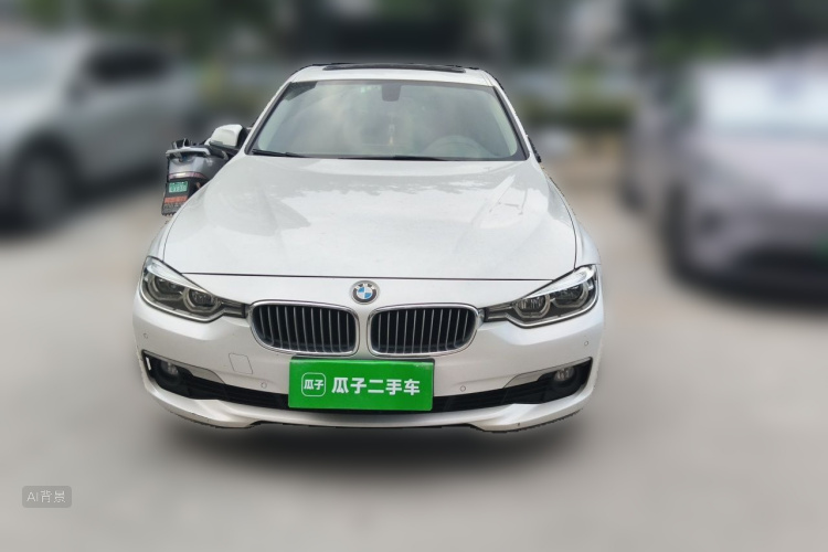 BMW 3 Series 2019 car image #3