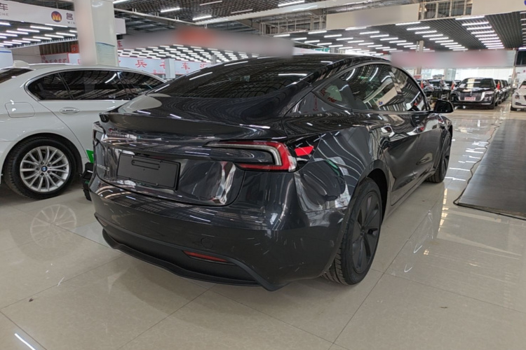 Tesla Model 3 2025 #7 Tesla Model 3 2025 car image #7