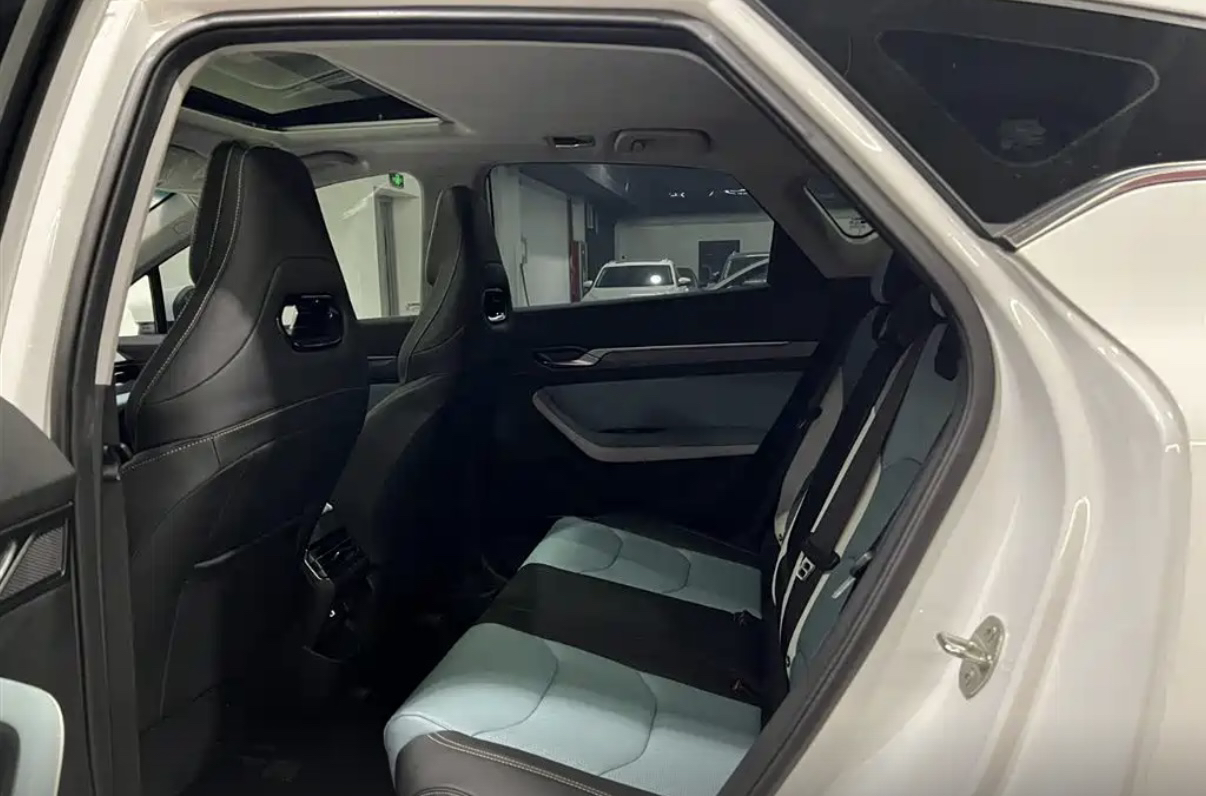 GEELY Emgrand S 2022 car image #6