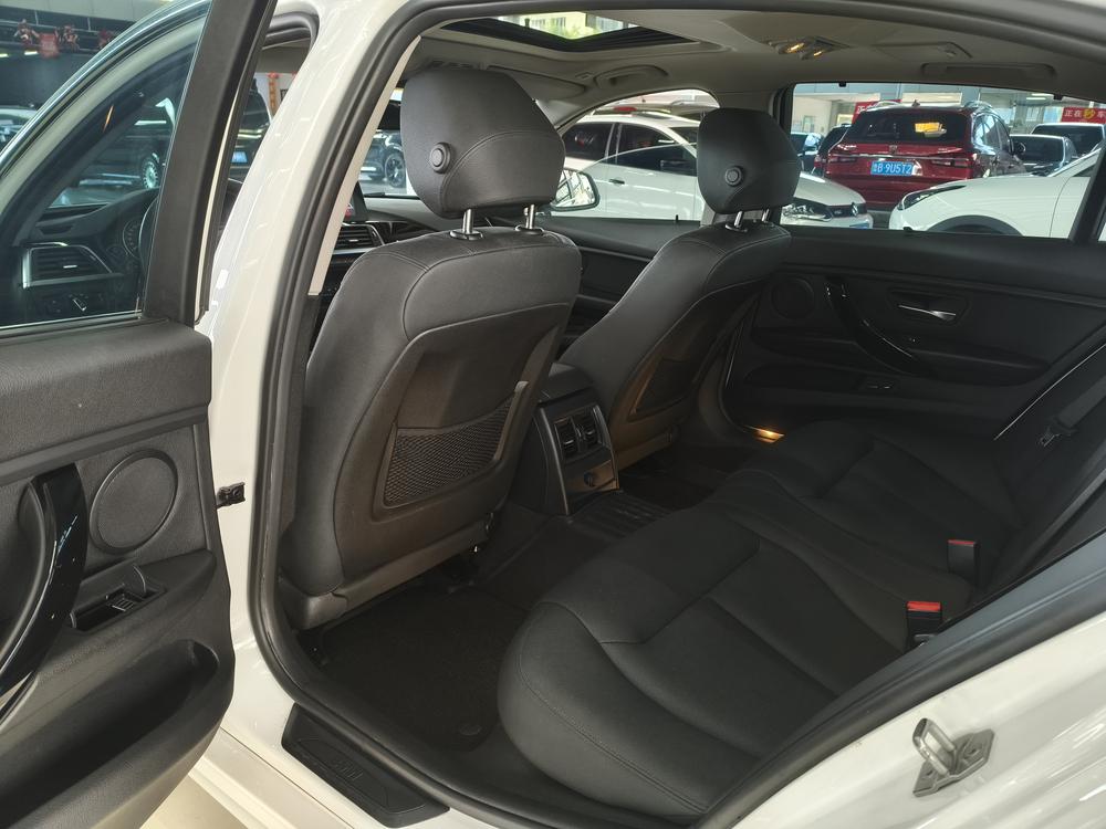 BMW 3 Series 2016 #10 BMW 3 Series 2016 car image #10