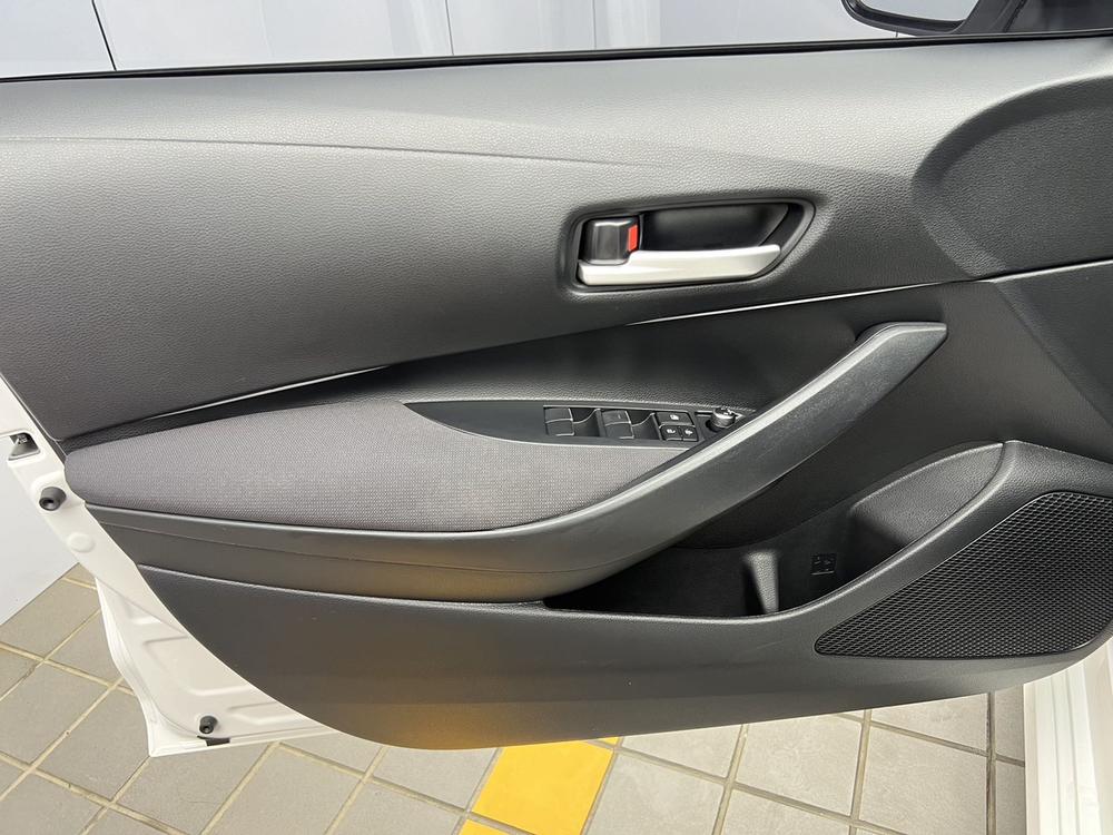 Toyota Corolla 2022 car image #12