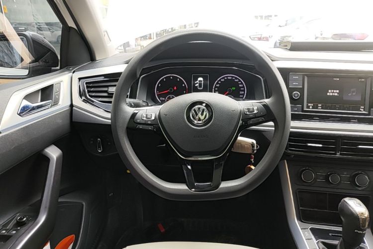 Volkswagen Polo 2019 #11 Volkswagen Polo 2019 car image #11