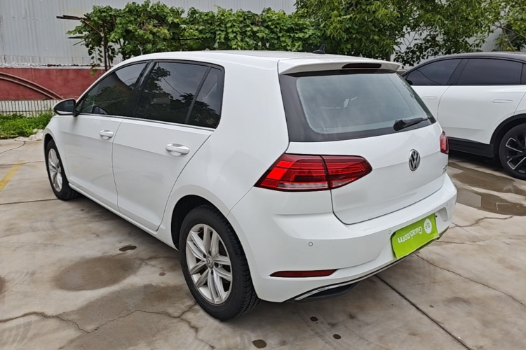 Volkswagen Golf 2019 #5 Volkswagen Golf 2019 car image #5