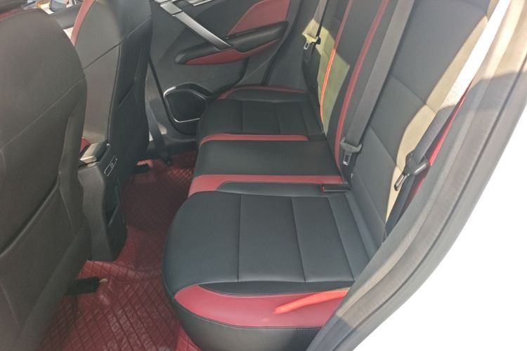 GEELY Coolray 2022 imagen de coche #17