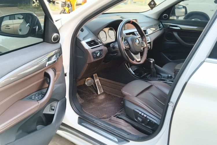 BMW X1 2018 #16 BMW X1 2018 immagine di auto #16