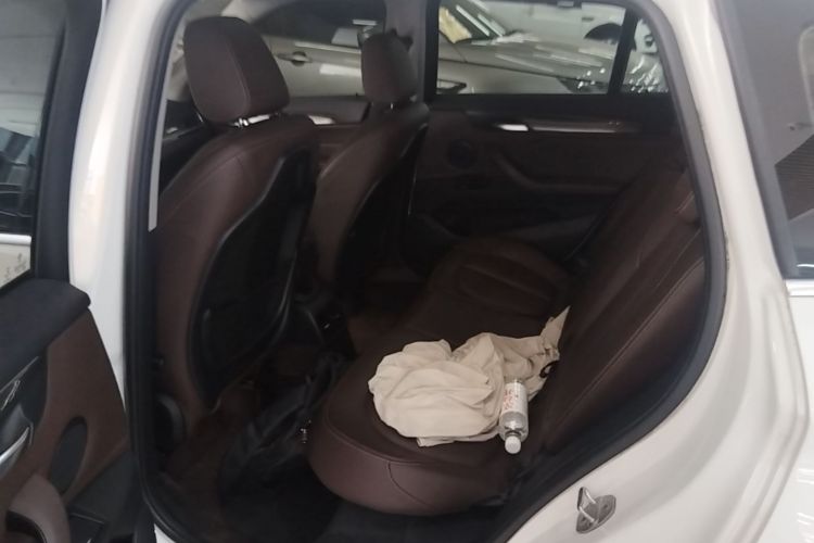 BMW X1 2019 #13 BMW X1 2019 car image #13