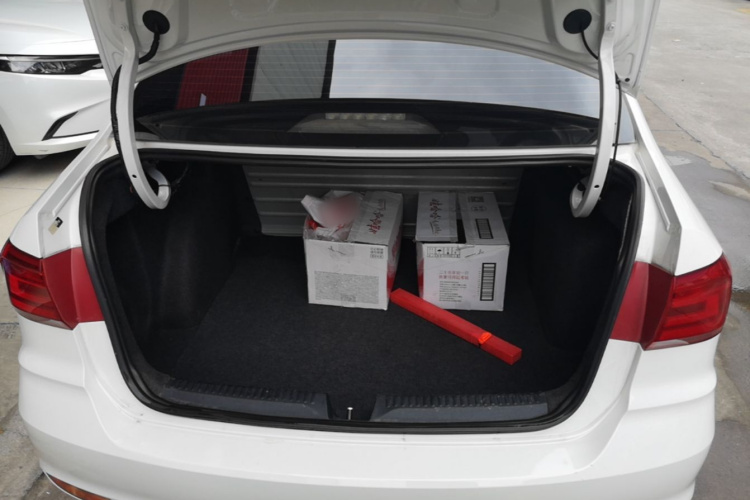 Volkswagen Santana 2018 #19 Volkswagen Santana 2018 car image #19