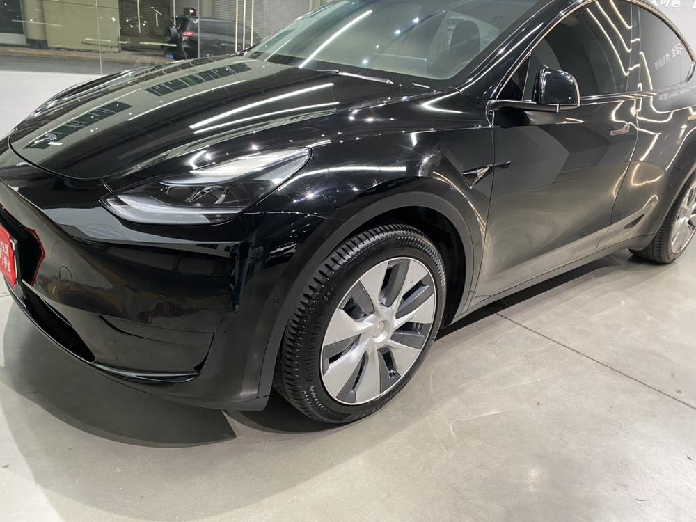 Tesla Model Y 2023 #17 Tesla Model Y 2023 car image #17