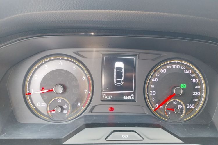 Volkswagen Lavida 2019 car image #16