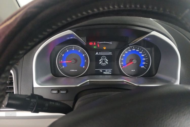 GEELY Emgrand 2016 car image #13