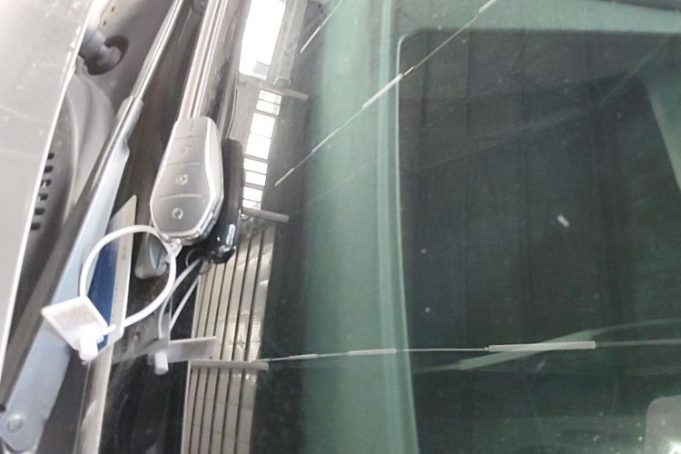 BYD Han 2024 car image #9