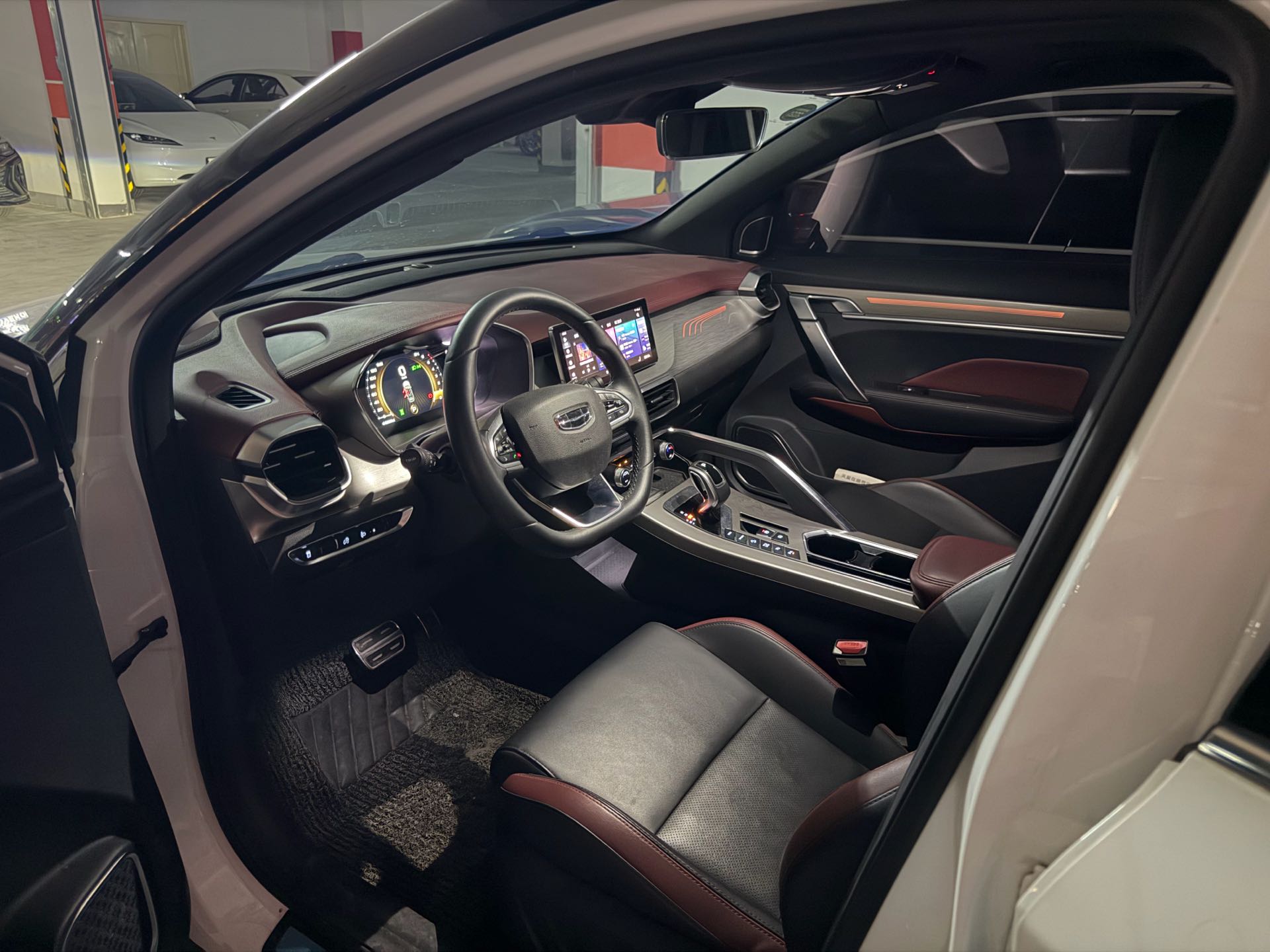 GEELY Coolray 2020 #3 GEELY Coolray 2020 car image #3