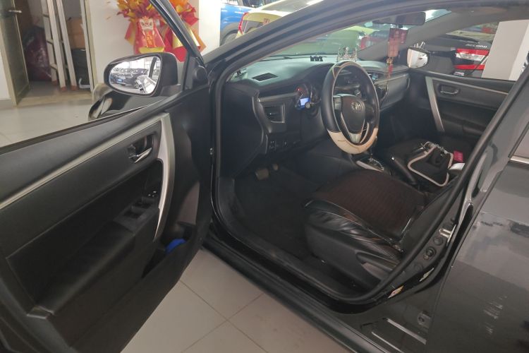 Toyota Corolla 2017 immagine di auto #16