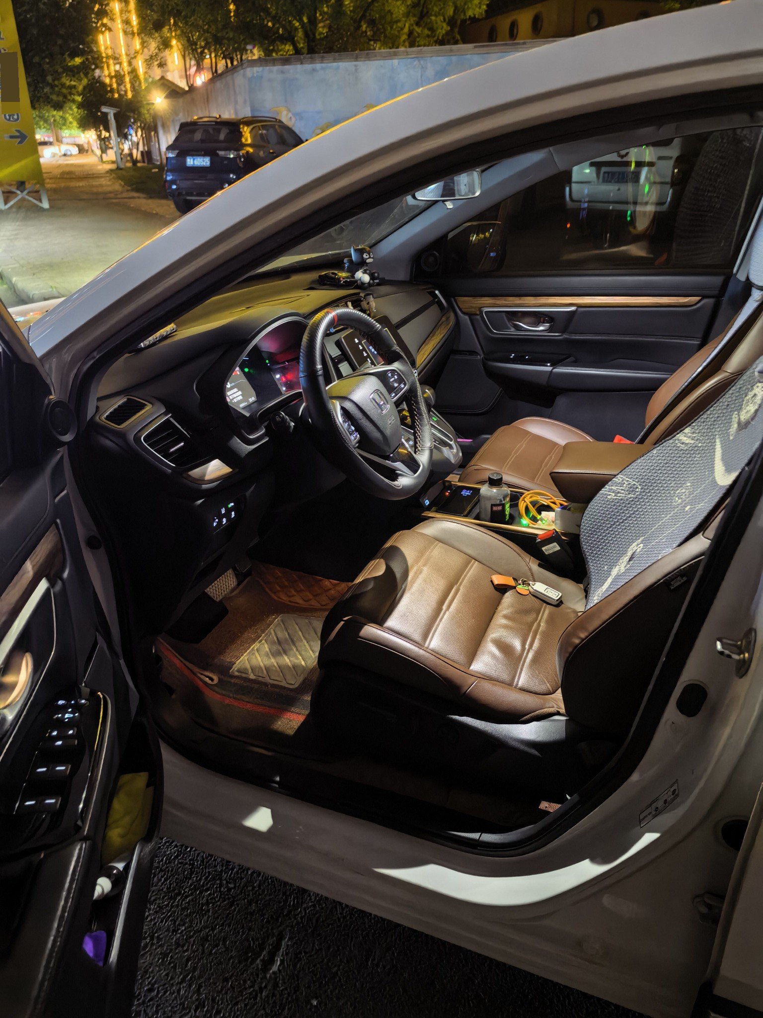 Honda CR-V 2020 car image #2