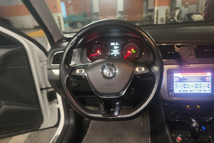 Volkswagen Lavida 2018 #15 Volkswagen Lavida 2018 car image #15