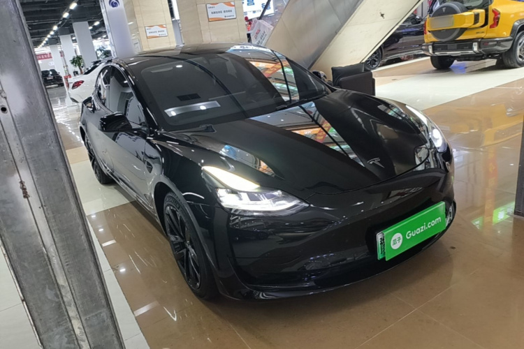 Tesla Model 3 2021 #4 Tesla Model 3 2021 immagine di auto #4