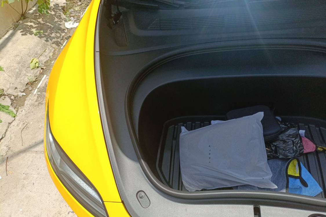 Tesla Model 3 2025 imagen de coche #11