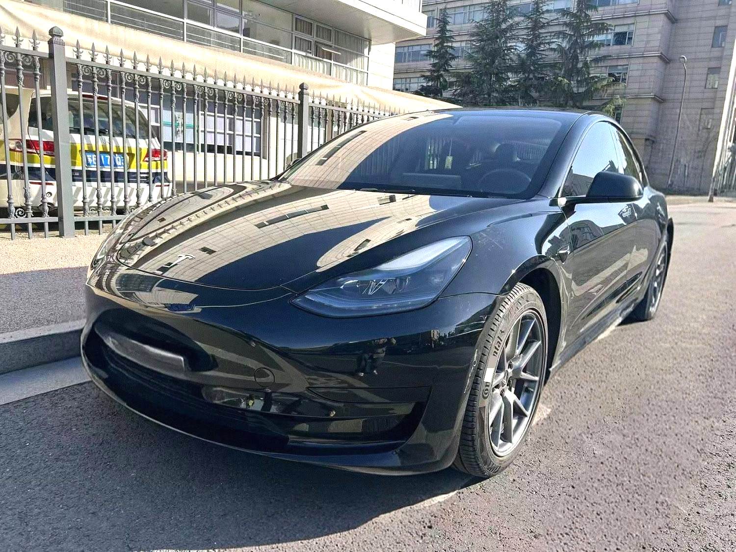 Tesla Model 3 2022 Tesla Model 3 2022 car image