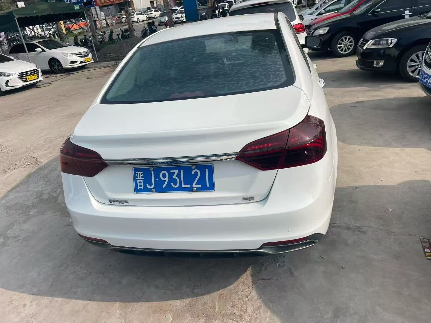 GEELY Emgrand 2020 صورة سيارة #8