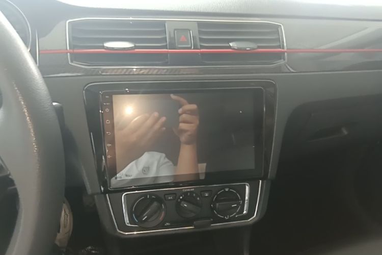 Volkswagen Santana 2019 car image #13